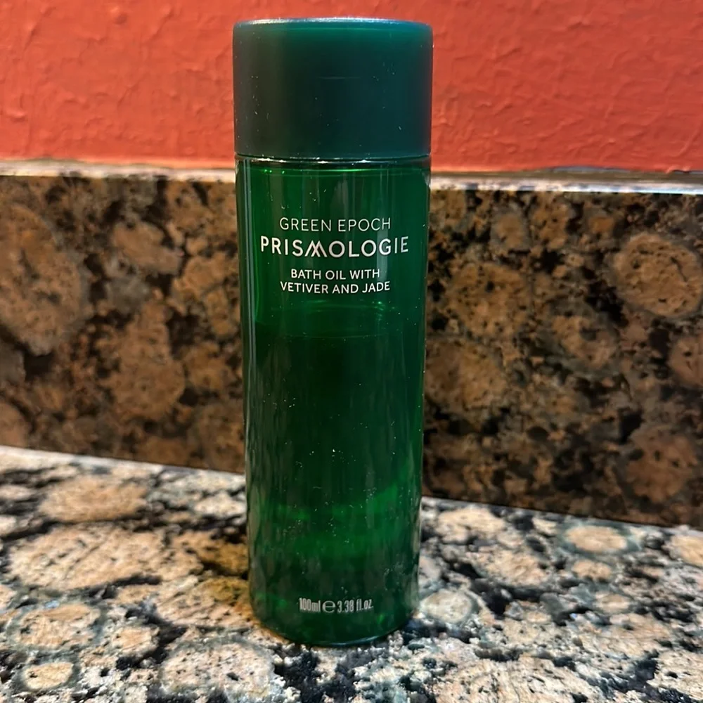 ⚜️ PRISMOLOGIE 🦚 Bath Oil  w/Vetiver & Jade